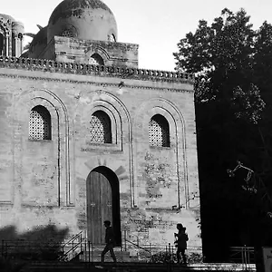 Appartamento Casa Carini, Palermo